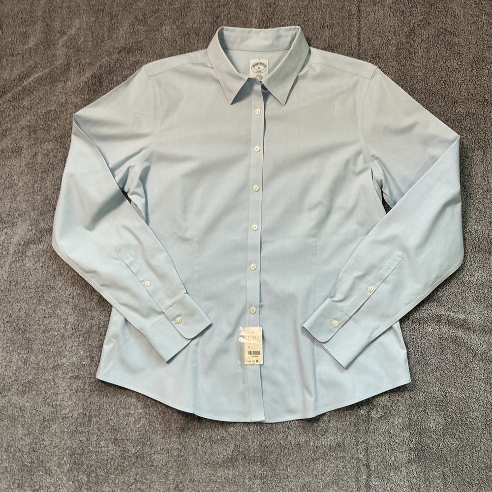 Brooks Brothers 346 Womens 12 Light Blue Fitted Non-Iron Cotton Button Down
